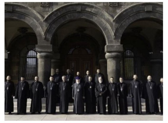 Гарегин II призвал духовенство к единству и служению народу