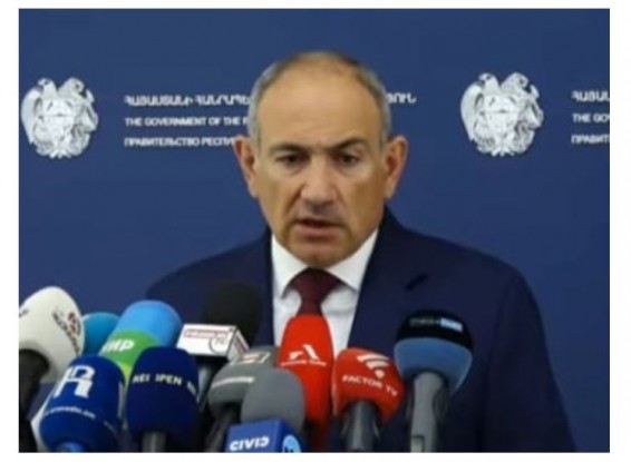 Премьер-министр: Католикос всех армян должен освободить Первопрестольный