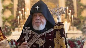 «132-րդ Հայրապետը կանգնած է անսասան». Տեր Ասողիկ