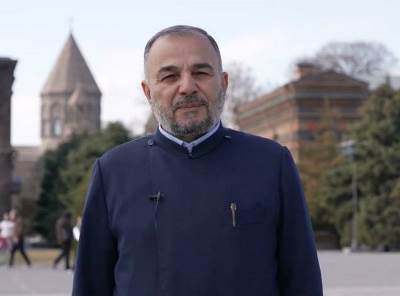 «Հրապարակ». Պահանջում են Արցախի թեմի առաջնորդությունից զրկել