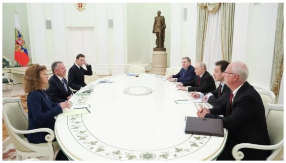 Встреча Путина и Уиткоффа завершилась спустя почти пять часов