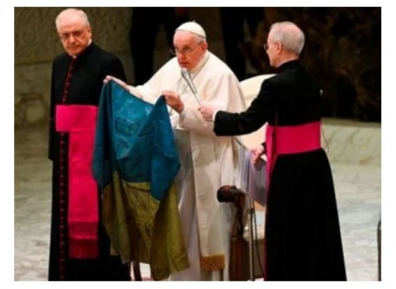 Папа Римский Франциск включил Украину в завещание