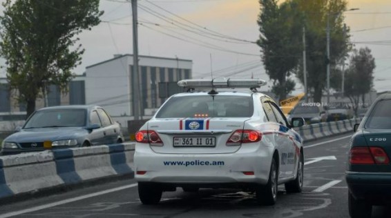 ДТП в Армении: служащий МО Армении скончался на месте