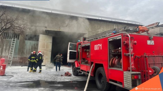 Հրդեհ՝ Երևանի դեղատներից մեկի պահեստային հատվածում