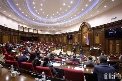 «Հրապարակ». ԱԺ պատգամավորներից յուրաքանչյուրի հաշվին ավելի քան 3 միլիոն դրամ է փոխանցվել