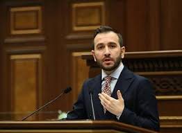 «Հրապարակ». Հայկ Կոնջորյանը կտրվել է գետնից