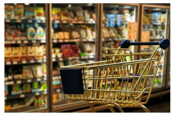 В Ереване предложили ограничить часы работы супермаркетов для поддержки маленьких магазинов