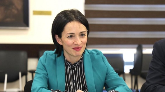 Ժաննա Անդրեասյանին շնորհվել է Մատենադարանի երախտագիտության մեդալ