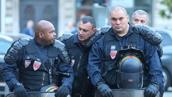 Во Франции арестовали подозреваемых в подготовке теракта в Страсбурге