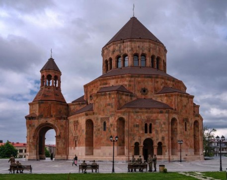 Ադրբեջանի թիրախում Ստեփանակերտի մայր եկեղեցին է