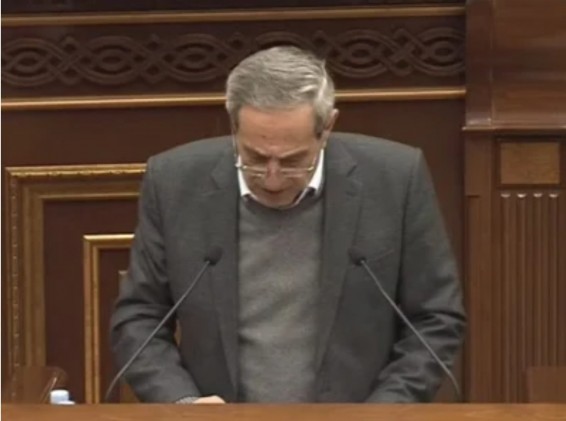 «Հայաստան» խմբակցությունը նոր պատգամավոր ունի. Գագիկ Համբարձումյանը երդվեց