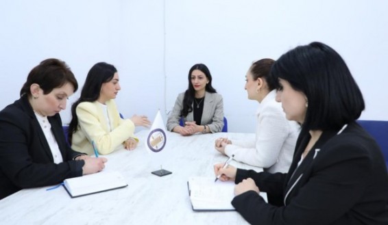 Անահիտ Մանասյանն աշխատանքային քննարկում է անցկացրել Լոռու մարզային ստորաբաժանման աշխատակիցների հետ