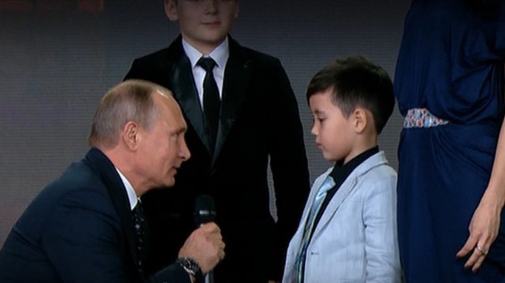 Путин пошутил с юными географами: Граница России нигде не заканчивается