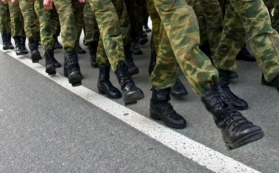 В парламент будет представлен законопроект об отмене права на отсрочку от призыва в армию