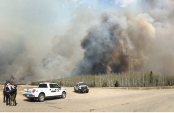 Photo/Video. Կանադայի ևս մի նահանգում բնակչության տարհանում է իրականացվում՝ անտառային հրդեհների պատճառով