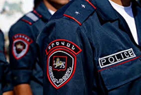 Հետախուզվող կինը ներկայացավ ոստիկանություն