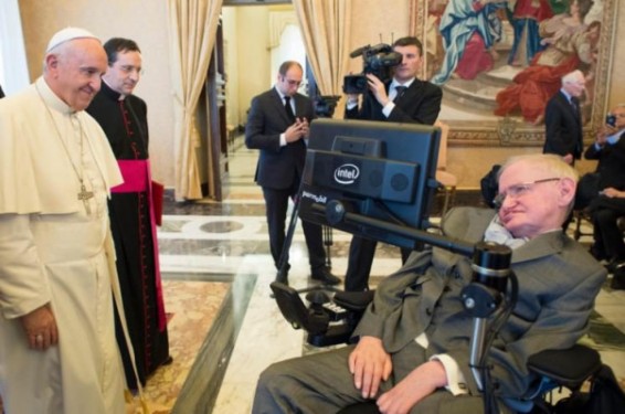 Հռոմի պապը հանդիպել է Սթիվեն Հոքինգին