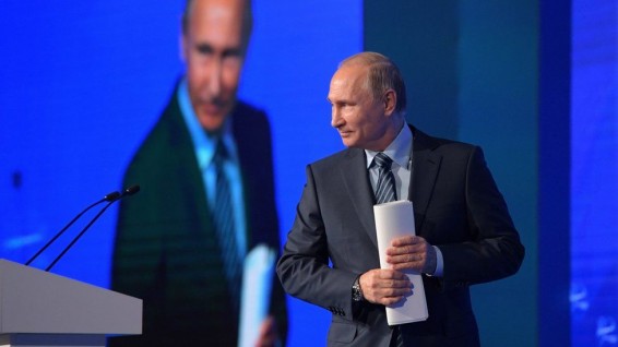 Путин: хулиганские выходки против спектаклей и выставок недопустимы