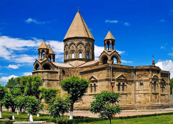 Մայր Աթոռ Սուրբ Էջմիածնում նշվեց Երկրապահի օրը