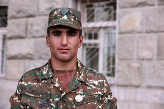 Արսենը պարգեւատրվեց դիրքը հետ վերցնելու համար