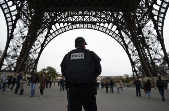 Ֆրանսիայի կառավարությունը մտադիր է արտակարգ դրության ռեժիմը երկարաձգել ևս կես տարով