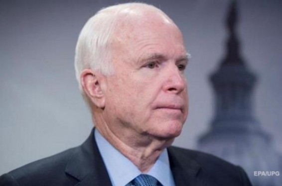 Պուտինն ավազակ է, մարդասպան և ՊԱԿ-ի գործակալ. ՄքՔեյն