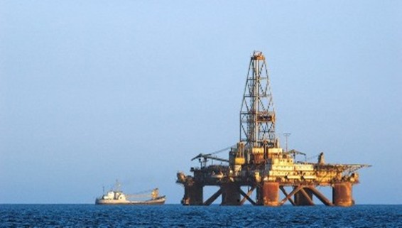 Մարդկային ողբերգություն․Կասպից ծովում նավթային հարթակի փլման հետեւանքով մի տղամարդ կորցրել է չորս որդիներից վերջինին