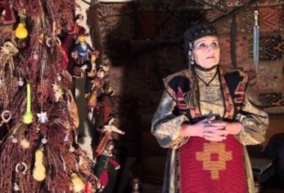 VIDEO. Մենք ունենք Ամանորը նշելու մեր առանձնահատուկ ձևերը. Լուսիկ Ագուլեցի