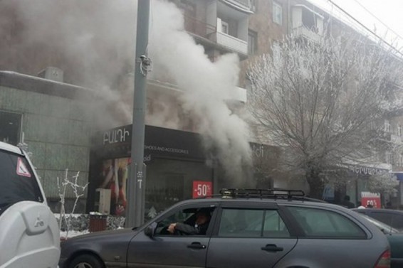 Հրդեհ՝ «Բալդի» կոշիկի և աքսեսուարների խանութ-սրահի պահեստում