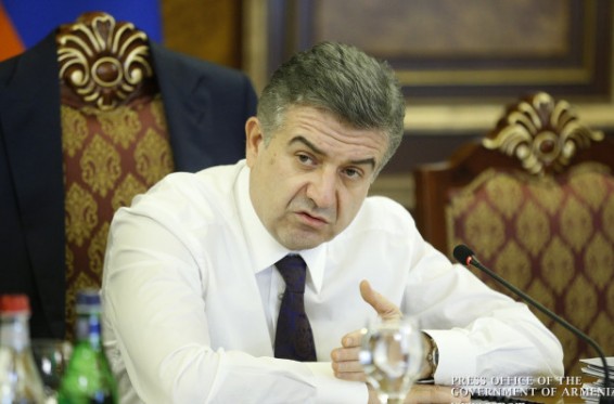 Премьер-министр Армении созвал пресс-конференцию (трансляция)