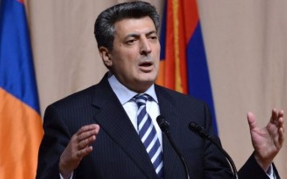 Ստեփան Դեմիրճյանը շարունակում է իր համար անցողիկ հորիզոնական փնտրել