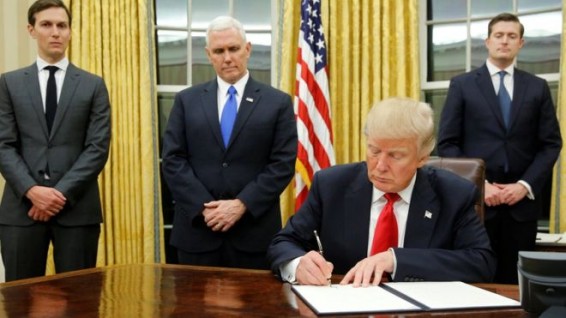Первые распоряжения президента США Дональда Трампа