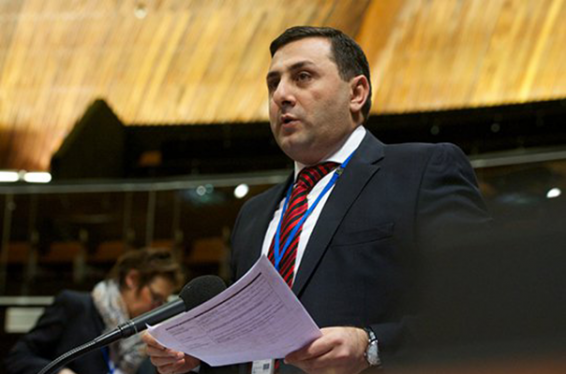 ԵԽԽՎ-ում քննարկվում է Լուկա Վոլոնտեի՝ Ադրբեջանից կաշառք ստանալու հարցը, կրքերը եռում են. Ս. Ֆարմանյան