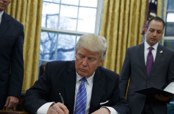 Թրամփը ստորագրել է նախագահի հրամանագիր՝ դուրս բերելով ԱՄՆ-ը Միջխաղաղօվկիանոսյան առևտրային համաձայնագրից