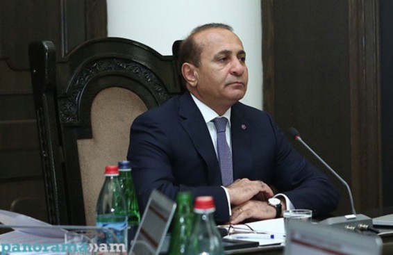Հովիկ Աբրահամյանը դեռ դիմում չի գրել. Թադևոսյան