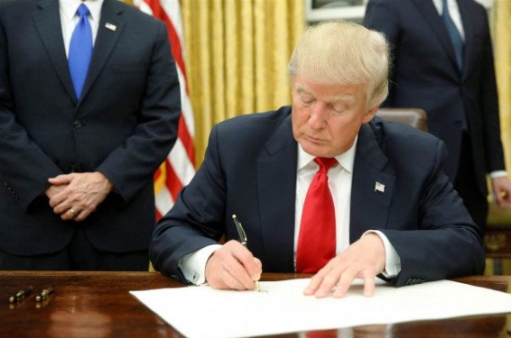 Այսօր Թրամփը ներգաղթի սահմանափակման վերաբերյալ հրամանագրեր կստորագրի