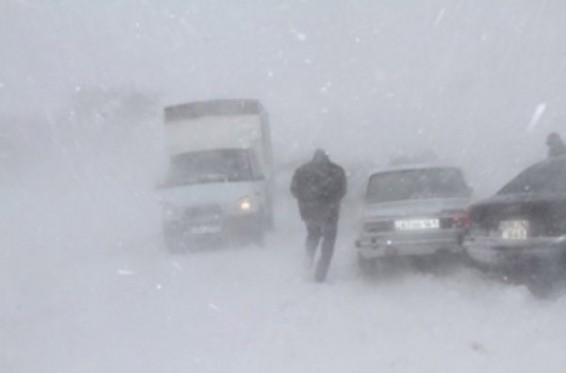 Քուչակ-Ծաղկաշեն ճանապարհին 8 ավտոմեքենա է արգելափակվել