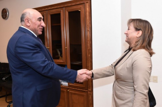 Դավիթ Լոքյանն ընդունել է «Հայ օգնության միության» պատվիրակությանը