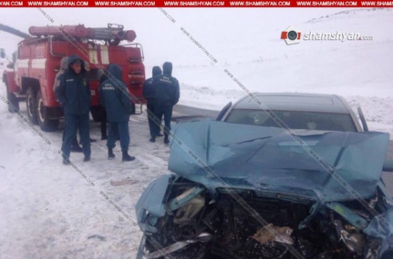 ՃՏՊ Արագածոտնում. 6 անձ հոսպիտալացվել է. shamshyan.com