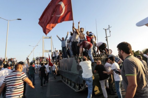 Թուրքիայում հեղաշրջման փորձի գիշերն էրդողանականների կողմից սպանված զինվորի քույրը պատմել է այդ օրվա մանրամասները