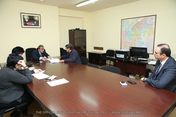 Սահմանված ժամանակացույցով շարունակվում է քաղաքացիների ընդունելությունը