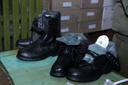 Հայկական բանակի կոշիկը պետք է լինի միջազգային բրենդ. Վիգեն Սարգսյան