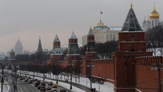 В Кремле прокомментировали информацию о планах Трампа снять санкции с РФ