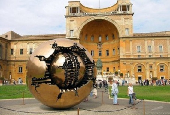 Վատիկանն անհանգստացած է պատ կառուցելու Թրամփի պլաններից