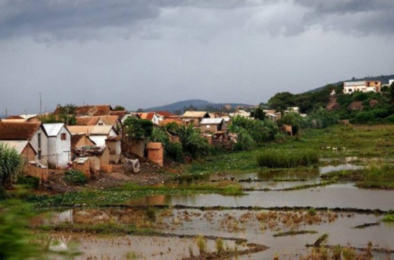 Մադագասկարում հարսանեկան շարասյունը գետն է ընկել. 45 մարդ զոհվել է