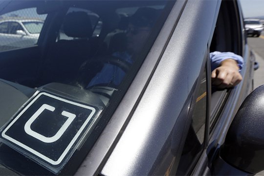 Uber-ը փոխհատուցում կվճարի վարորդներին, որոնց վրա տարածվում է Թրամփի միգրացիոն հրամանագիրը