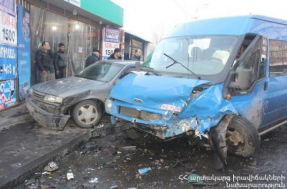 ՃՏՊ հրդեհի բռնկմամբ՝ Երևանում. 5 անձ հոսպիտալացվել է