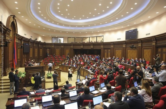 Այսօր կգումարվի ԱԺ-ի, թերևս, վերջին քառօրյան