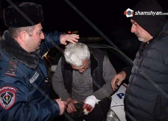 Photo. Կոտայքում BMW-ն բախվել է երկու բեռնատարների. Բեռնատարներից մեկի վարորդին ծեծի են ենթարկել