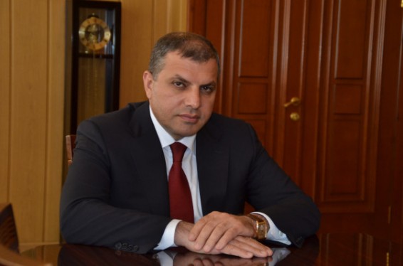 Արարատի նորանշանակ մարզպետն ավտովթարի է ենթարկվել